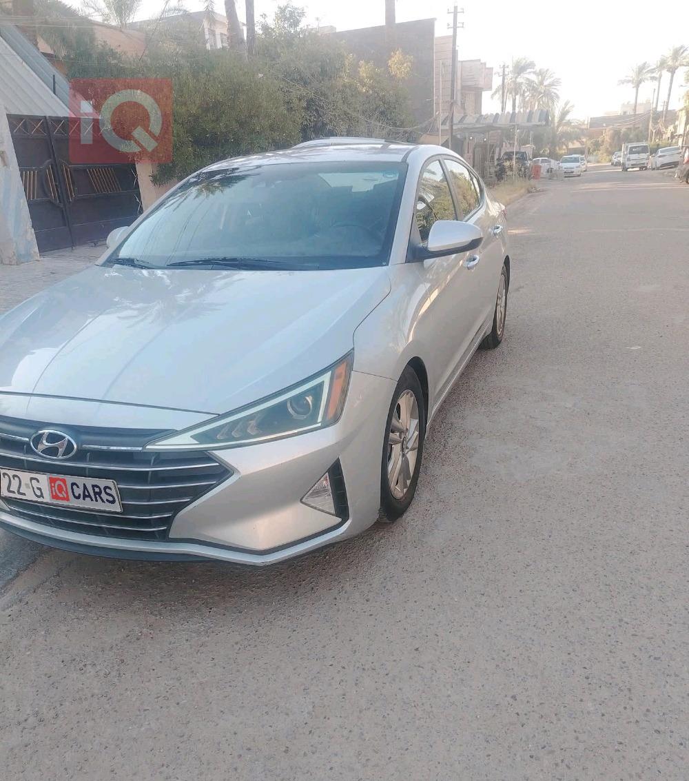 هيونداي النترا